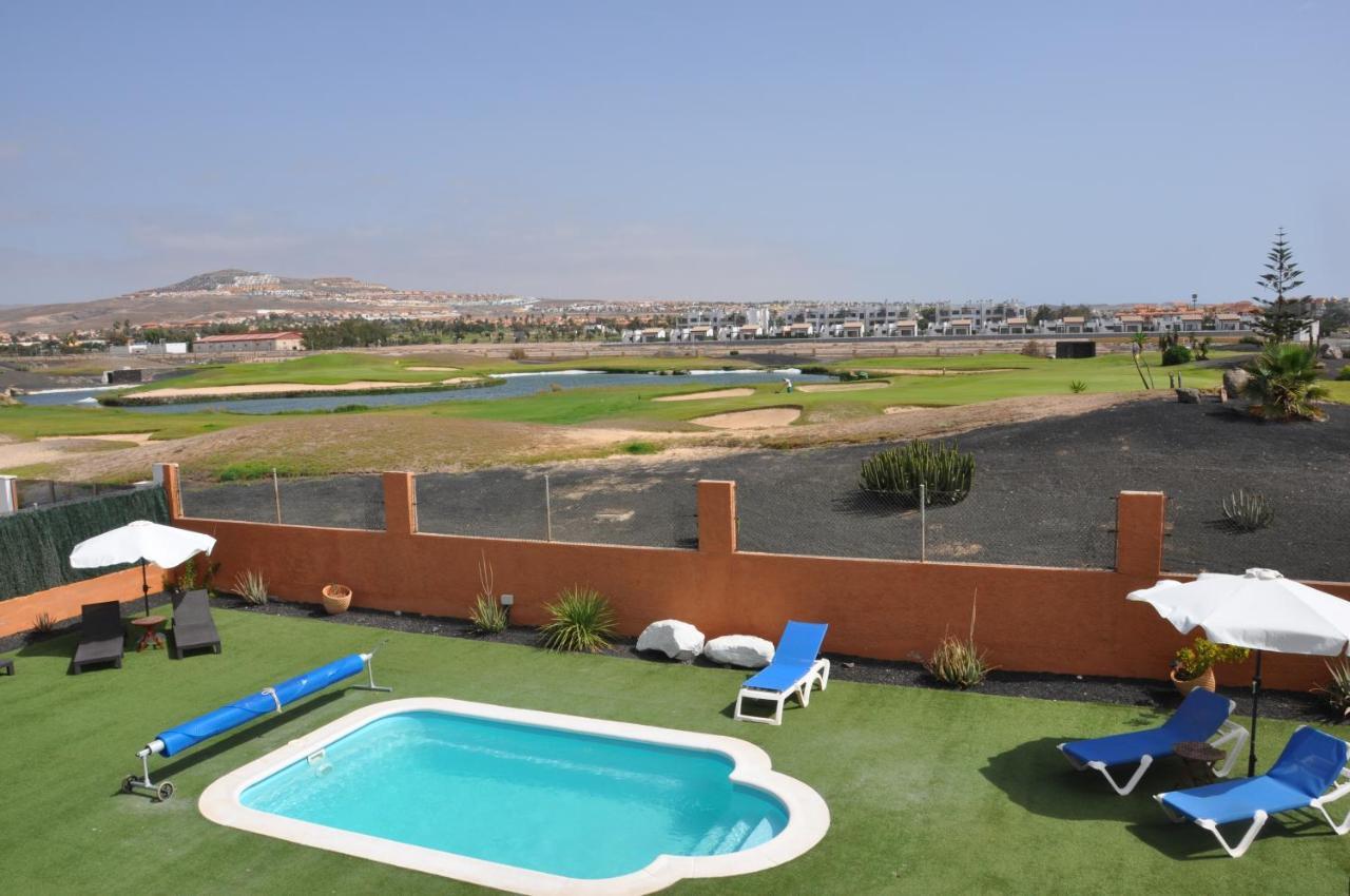 Eco White With Climatized Pool