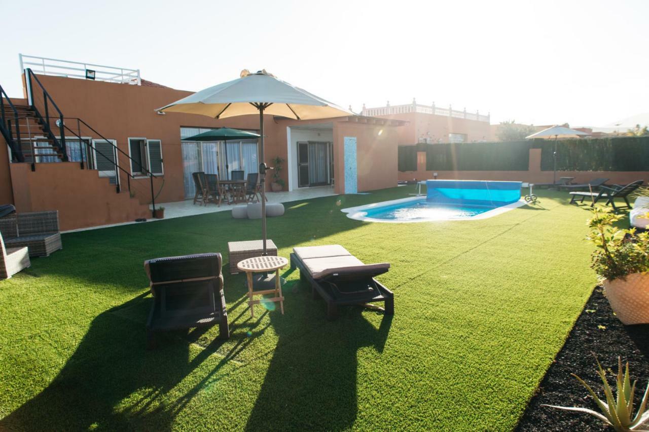 Eco White With Climatized Pool *