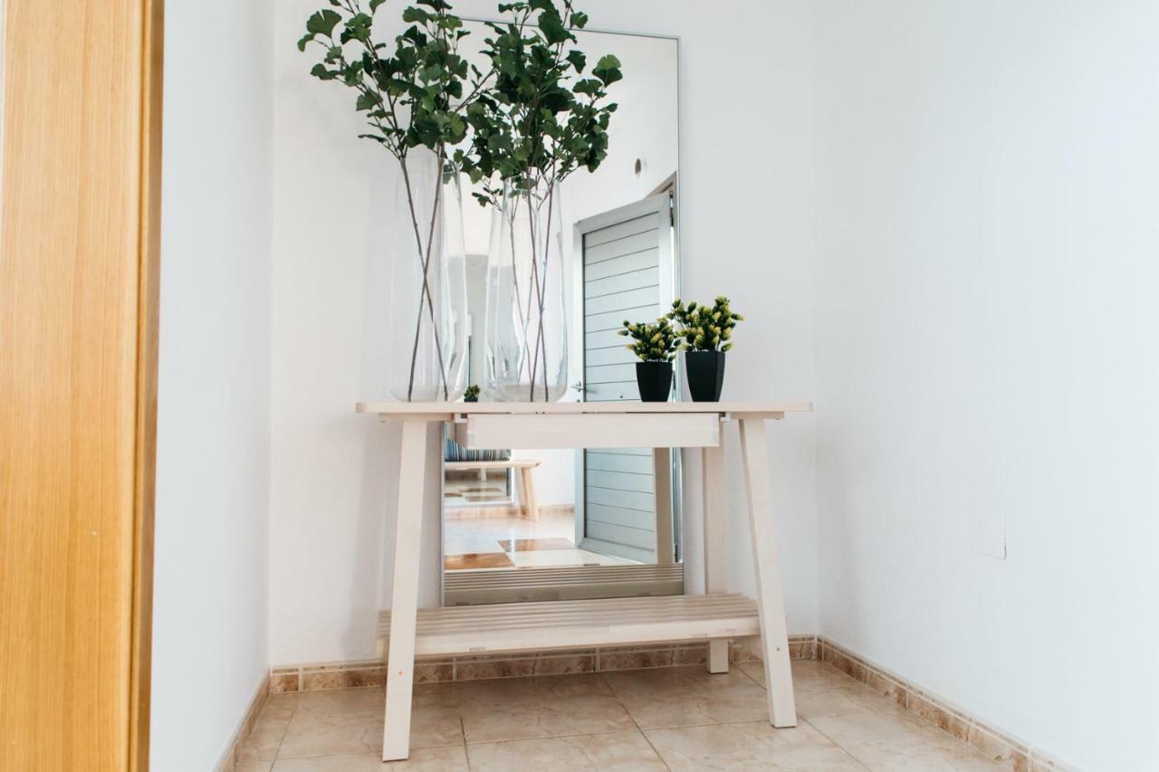 Eco White With Climatized Pool * Caleta De Fuste